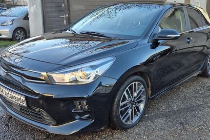 Kia Rio 138.798 km 10.790 &euro; München 80809