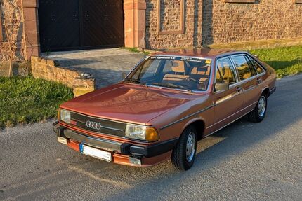 Audi 100