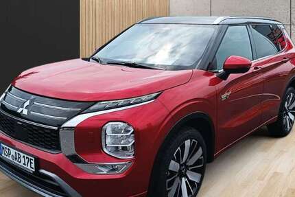 Mitsubishi Outlander 2.000 km 56.490 &euro; Karsbach 97783