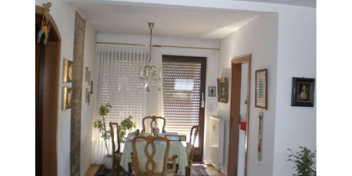 Etagenwohnung Boxberg - 5 Zimmer, 134 m&sup2;, 1.310&euro; | Angebot:25591068