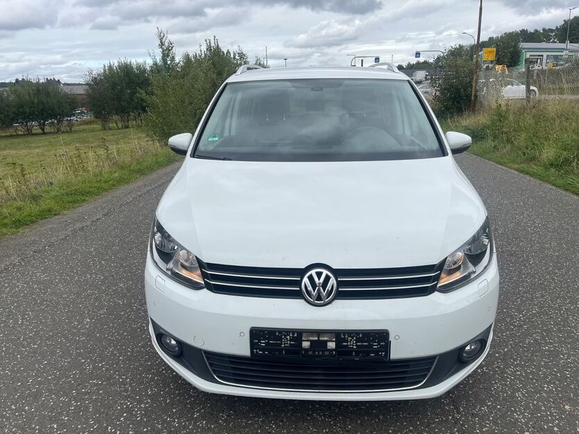 VW Touran 149.000 km 9.999 € Sohren 55487