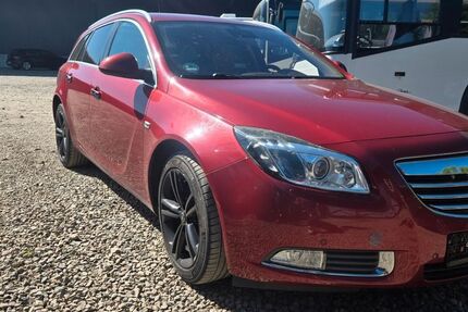 Opel Insignia 188.000 km 2.999 &euro; Langerwehe 52379