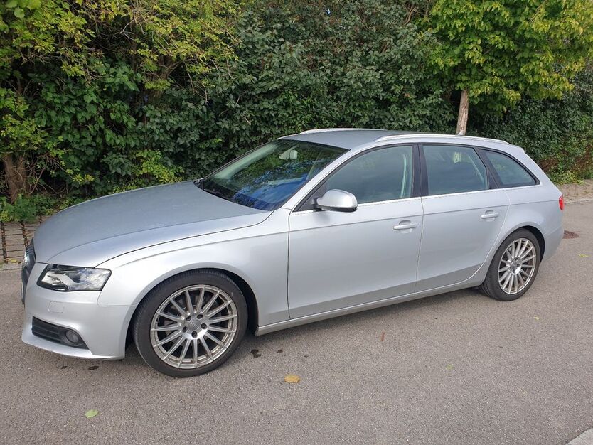 Audi A4 150.600 km 8.900 € Königsbrunn 86343