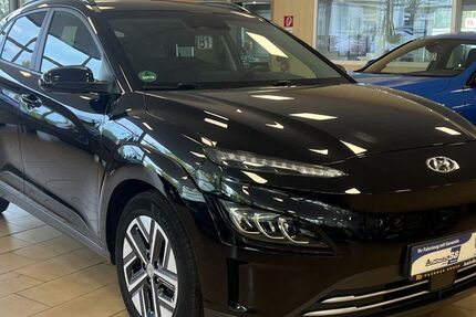 Hyundai KONA 72.755 km 19.000 € Hennef 53773