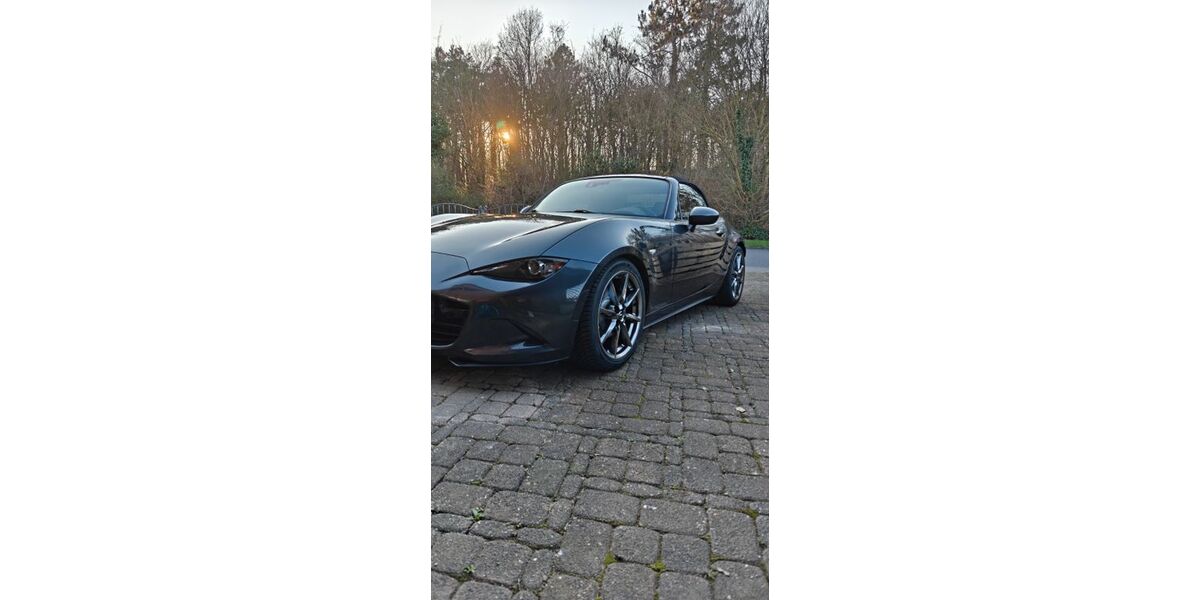 Mazda MX-5 130.000 km 15.999 &euro; Köln 50769
