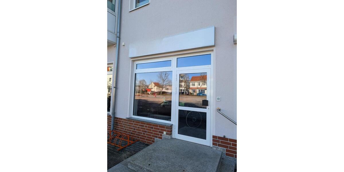 Etagenwohnung Rathenow - 2 Zimmer, 51 m&sup2;, 500&euro; | Angebot:25236227