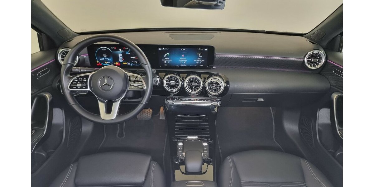 Mercedes-Benz A 220 d Progressive LED ACC AHK Kamera Keyless 41.300 km 28.850 &euro; Garrel 49681