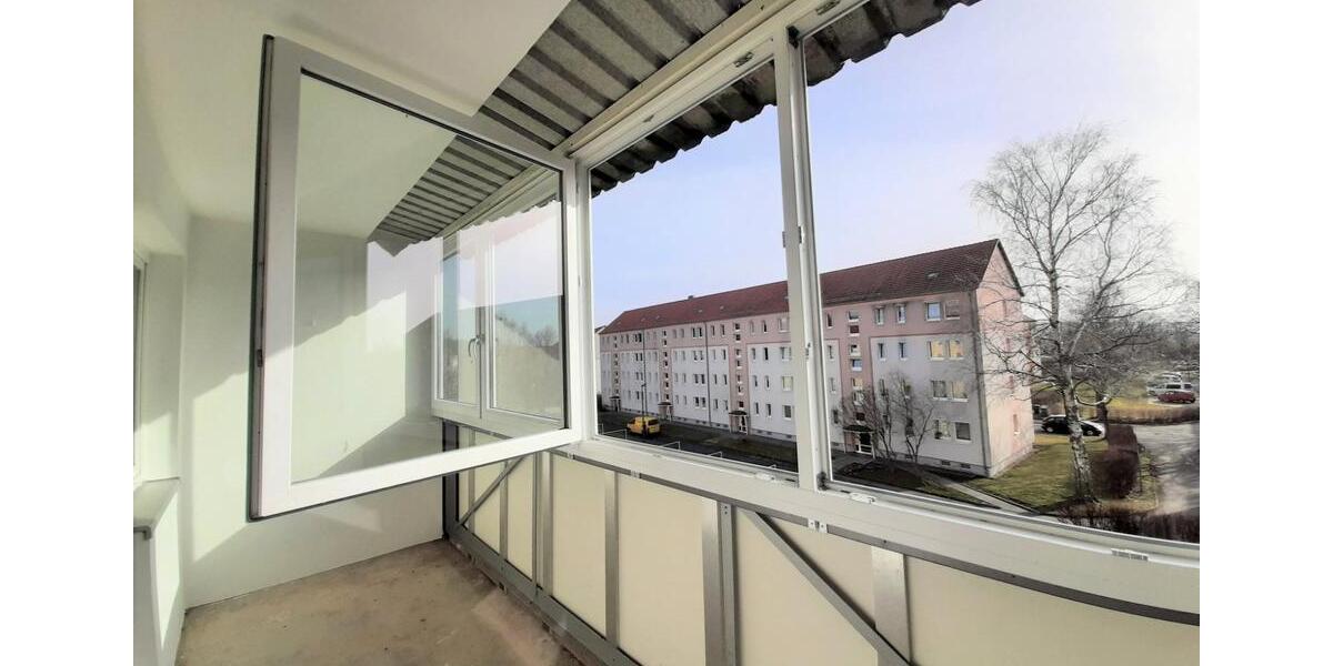Etagenwohnung Löbau - 3 Zimmer, 66 m&sup2;, 444&euro; | Angebot:26688125