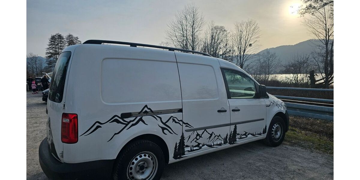 VW Caddy Maxi 124.000 km 14.950 &euro; München 81547