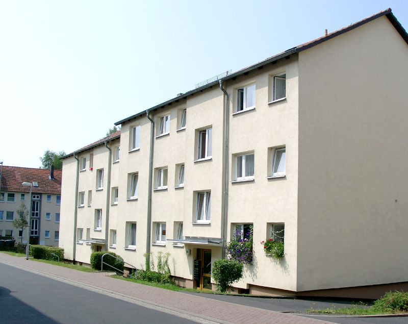 Helle 3-Zimmer Wohnung mit Balkon und neuen Bodenbelägen zu vermieten