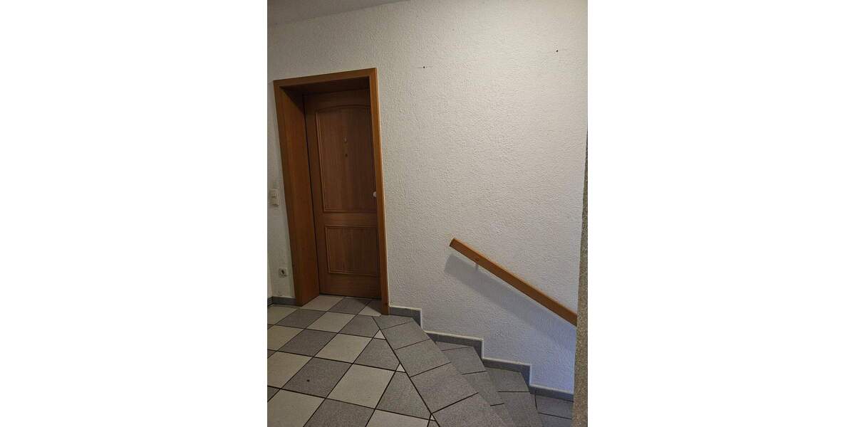 Etagenwohnung Neustadt - 3 Zimmer, 87 m&sup2;, 165.000&euro; | Angebot:25770022