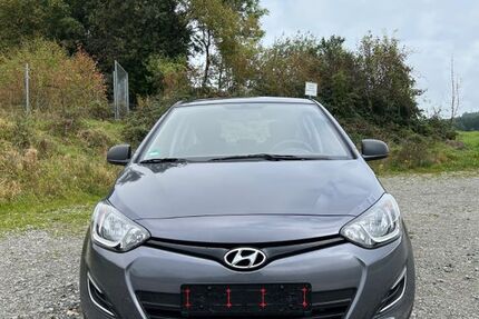 Hyundai i20 59.000 km 6.299 € Bad Wurzach 88410