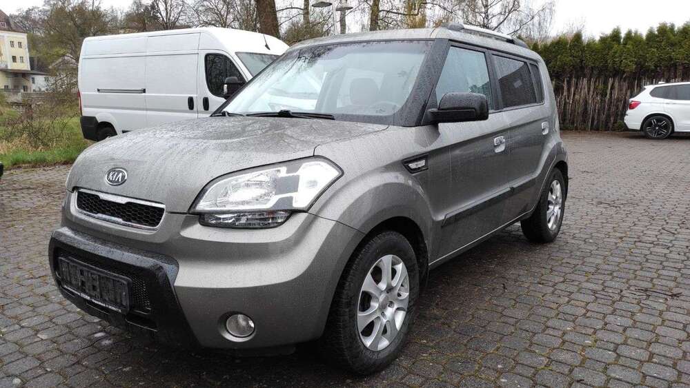 Kia Soul 217.000 km 4.850 &euro; BATZENHOFEN-GERSTHOF. 86368