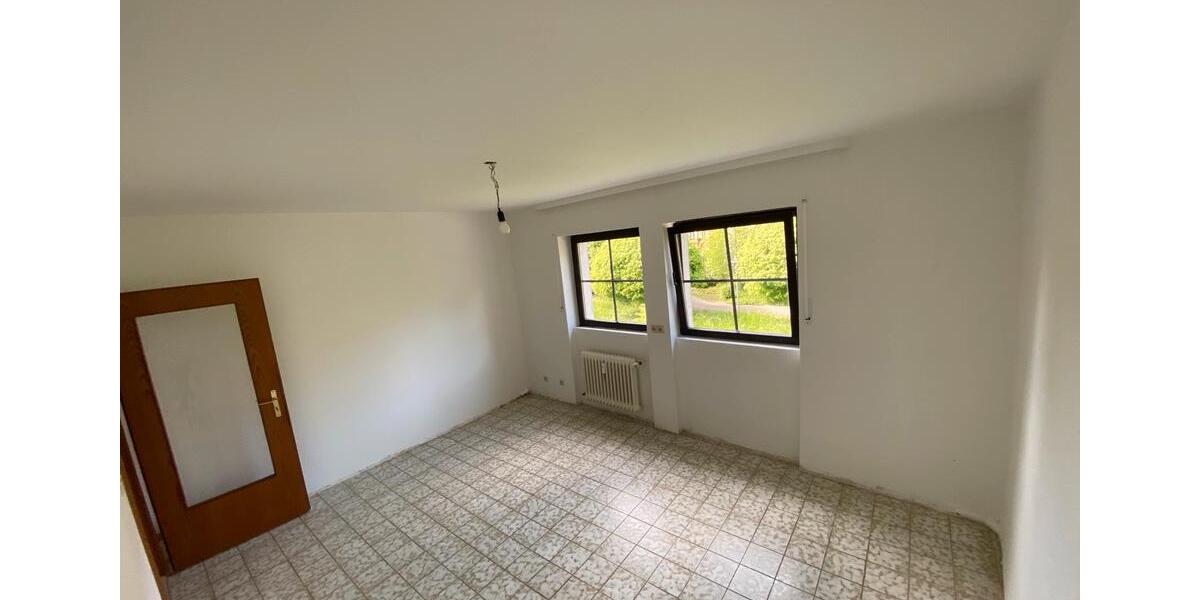 Etagenwohnung Bad Säckingen - 3 Zimmer, 108 m&sup2;, 1.200&euro; | Angebot:26604018