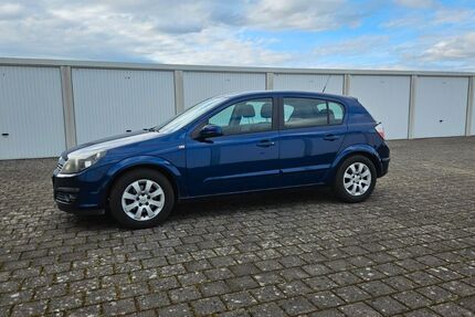 Opel Astra 218.000 km 2.500 &euro; Kenzingen 79341