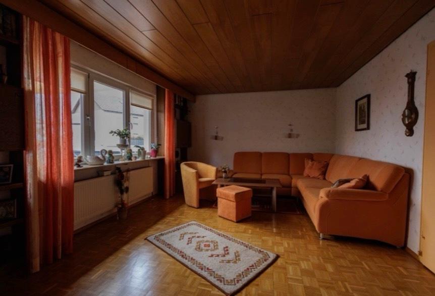 Mehrfamilienhaus, Wohnhaus Neuenstein - 11 Zimmer, 335 m&sup2;, 850.000&euro; | Angebot:26121653