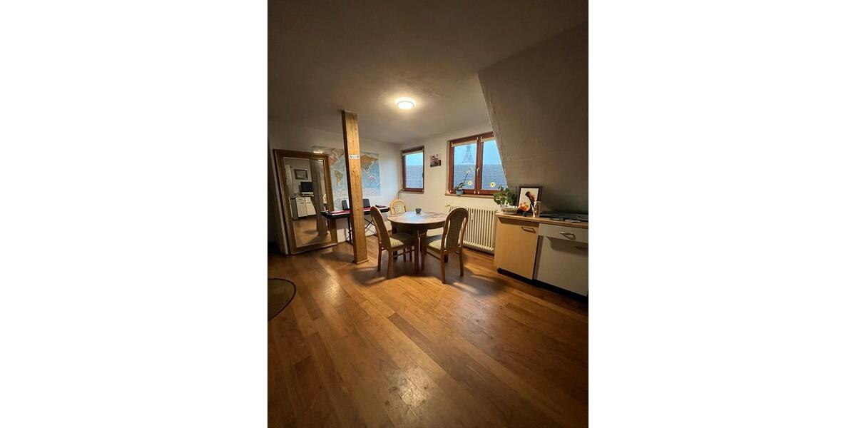 WG‑Zimmer mit eigenem Bad & WC (nur für Frauen) 1 zimmer