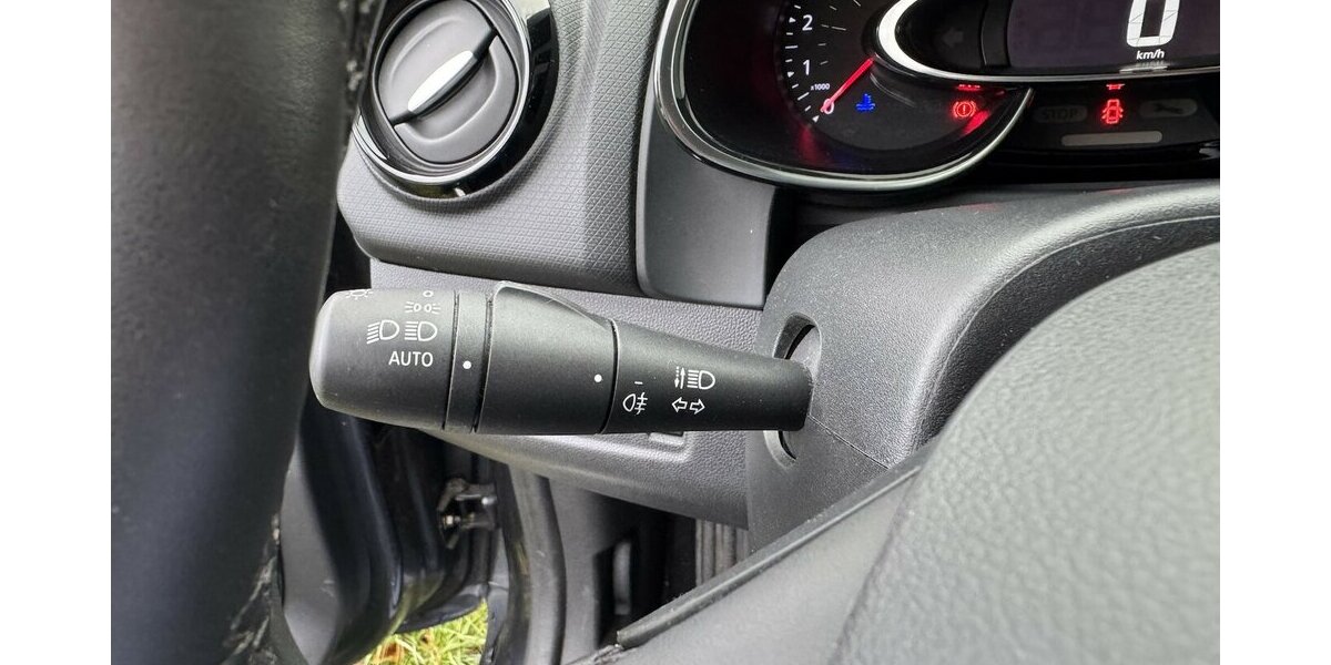 Renault Clio dCi90 Cargo 2Si PKW Navi Klima Lim.1Hd EU 6 60.000 km 9.000 &euro; Erftstadt 50374