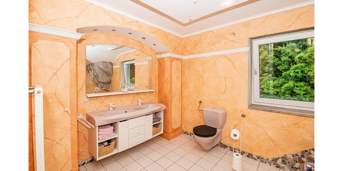 Wohnhaus mit vielseitigen Nebengebäuden - Mehrfamilienhaus, Wohnhaus Arnschwang | Angebot:27160697