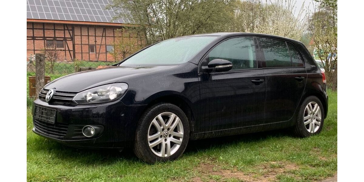 VW Golf 180.400 km 9.850 &euro; Beienrode bei Göttingen 37130