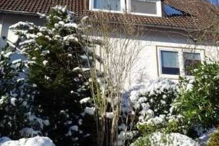 Zweifamilienhaus mit ELW und schönem Grundstück in Gersfeld zu verkaufen 8 zimmer