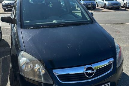 Opel Zafira 280.000 km 1.900 € Michelau 96247