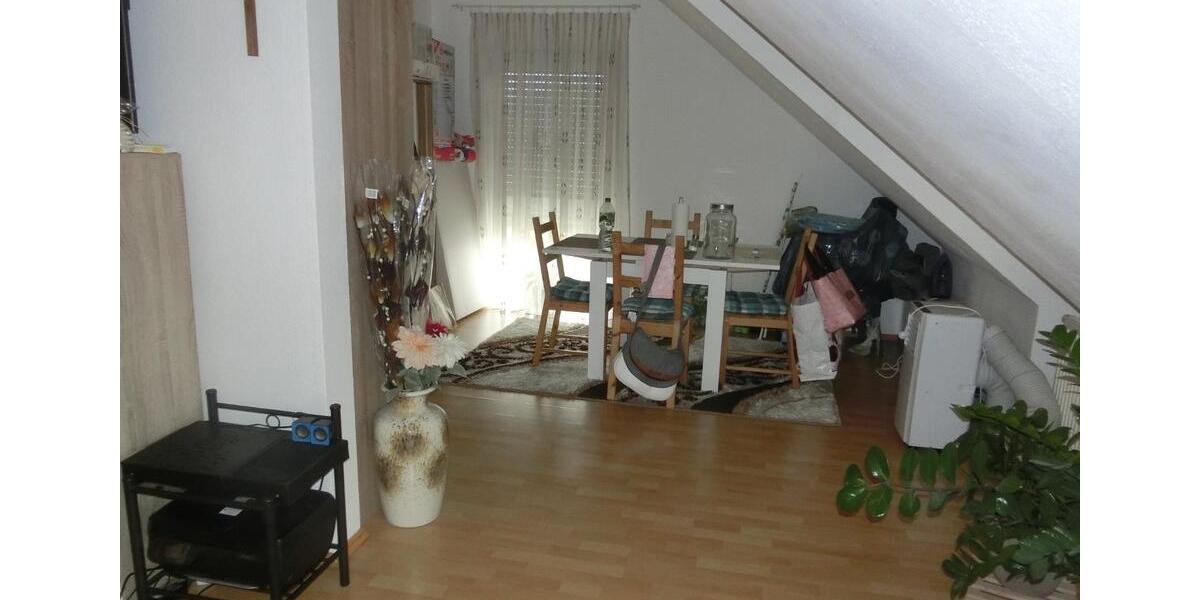 Dachgeschoßwohnung Erlenbach am Main - 2 Zimmer, 67 m&sup2;, 640&euro; | Angebot:25445186