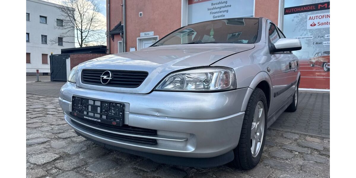 Opel Astra 184.500 km 2.499 &euro; Berlin 12351