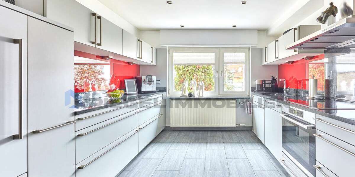 Einfamilienhaus Brühl - 7 Zimmer, 221 m&sup2;, 720.000&euro; | Angebot:27006046