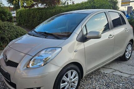 Toyota Yaris 118.000 km 3.999 &euro; Kiel-Elmschenhagen 24146