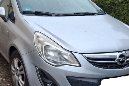 Opel Corsa 107.000 km 4.200 &euro; Limburg an der Lahn - Staffel 65556