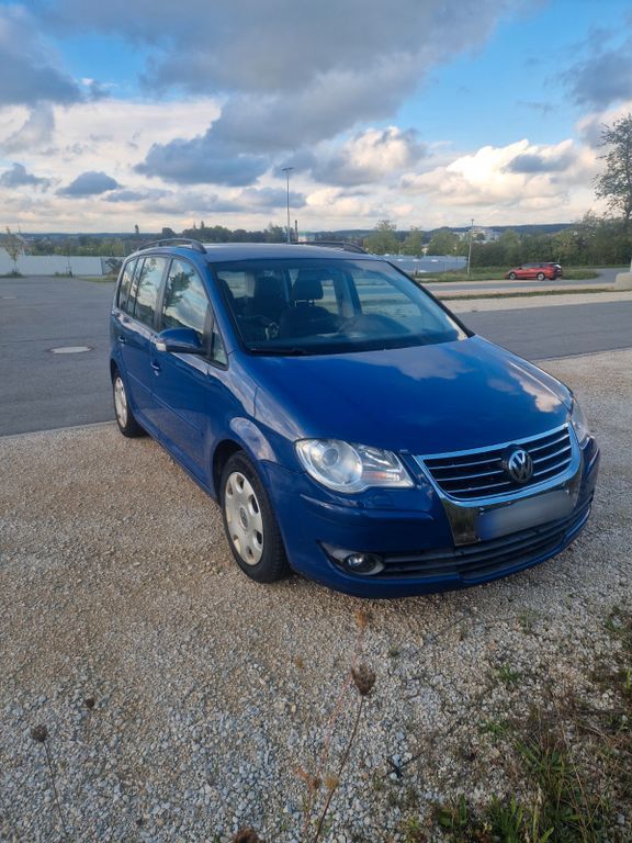 VW Touran 352.200 km 1.899 € Bad Saulgau 88348
