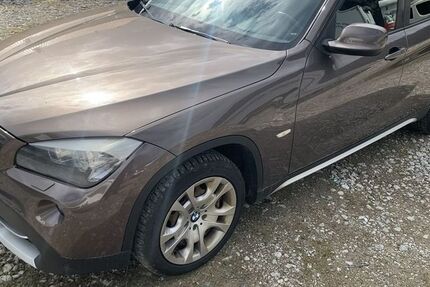 BMW X1 209.000 km 4.990 &euro; Lenggries,Fleck 83661