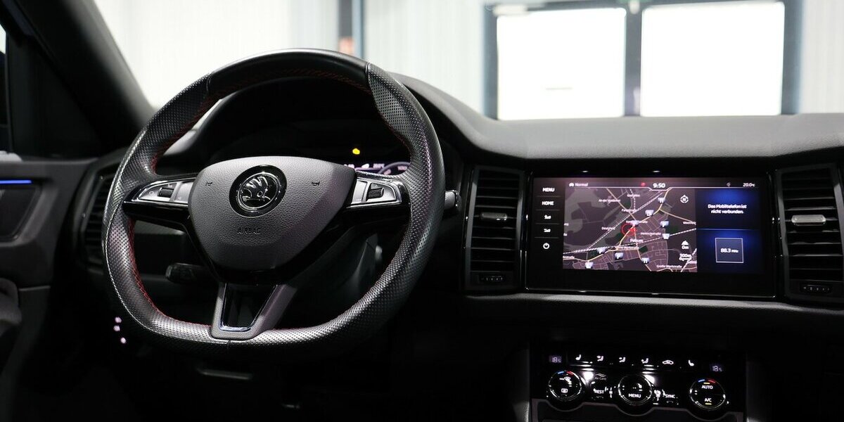 Skoda Kodiaq 2.0 TDI DSG 4x4 RS-SPORTPAKET BLUE+BLACK 145.000 km 26.444 &euro; Hamm 59077