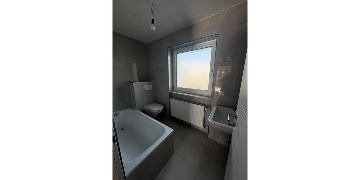 Reihenhaus Neufahrn bei Freising Mintraching-Grüneck - 7 Zimmer, 140 m&sup2;, 2.750&euro; | Angebot:26066116