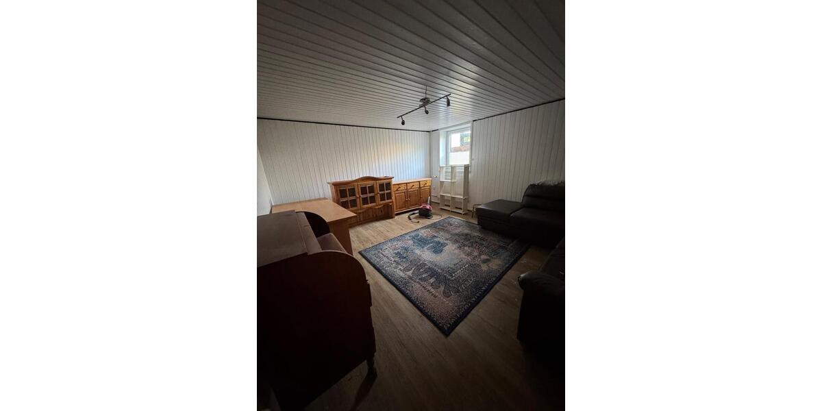 Mietwohnung 130 m² EG, Wintergarten, Sauna 5 zimmer