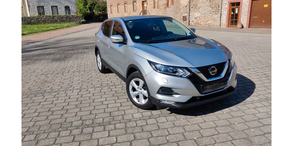Nissan Qashqai 80.000 km 14.800 &euro; Arnstein 06456