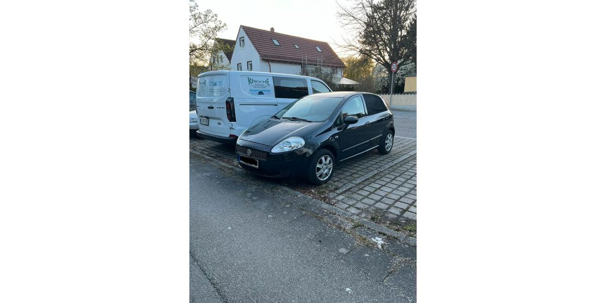 Fiat Punto 163.780 km 1.200 &euro; München 80933