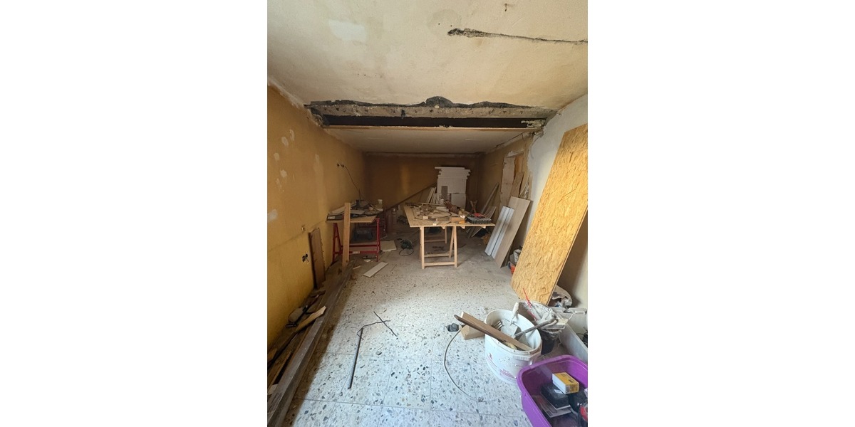 Großzügiges Einfamilienhaus mit Dachterrasse, Scheune und zusätzlichem Grundstück - Einfamilienhaus Weiler bei Monzingen | Angebot:26268955