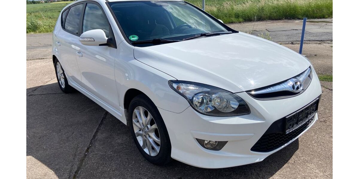 Hyundai i30 242.500 km 1.500 &euro; Erfurt 99086