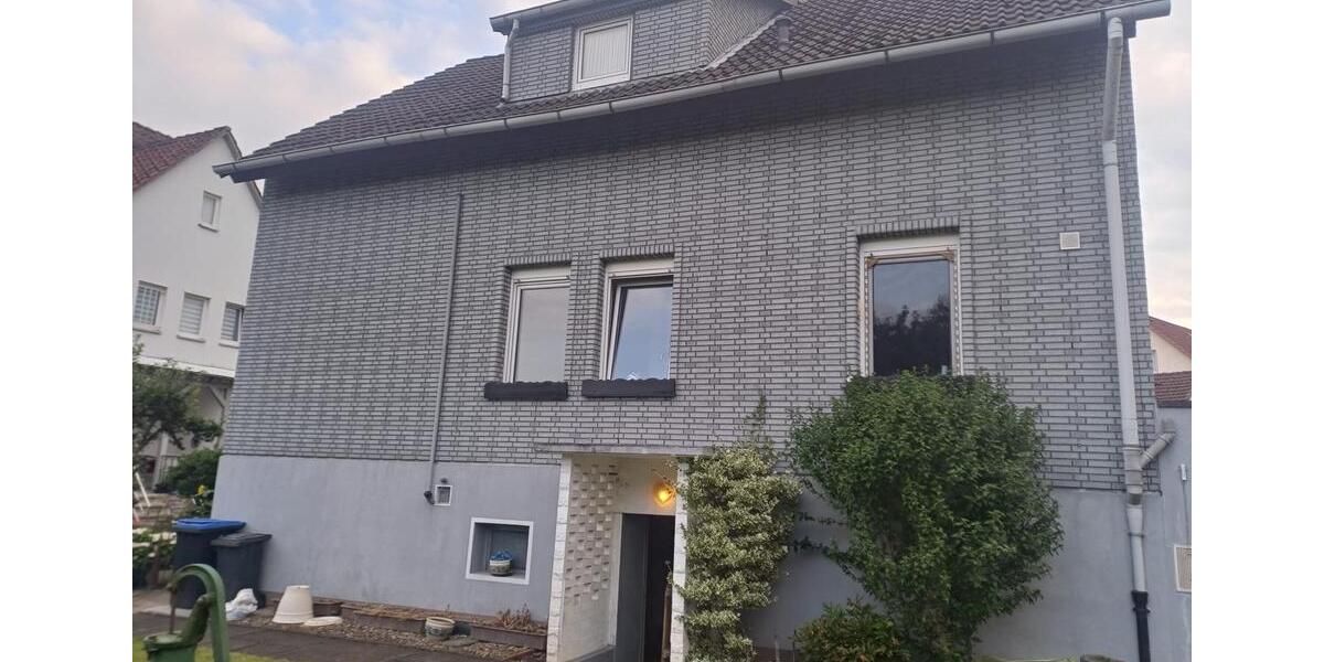 Einfamilienhaus Bad Pyrmont - 6 Zimmer, 160 m&sup2;, 175.000&euro; | Angebot:27084196