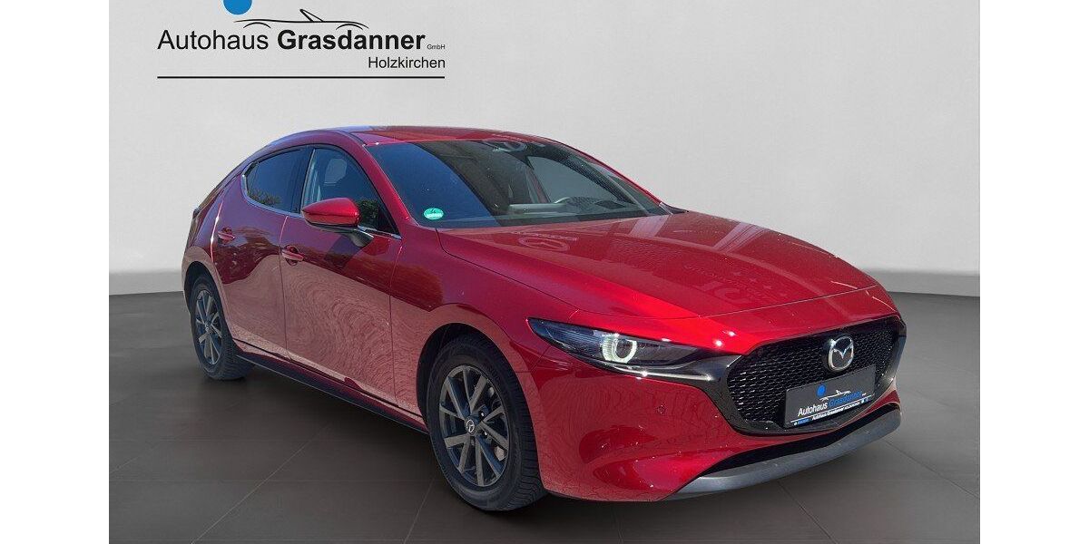 Mazda 3 15.047 km 25.990 &euro; Holzkirchen 83607