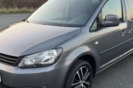 VW Caddy 140.600 km 13.750 &euro; Peine 31226