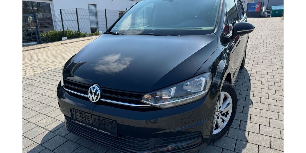 VW Touran 397.000 km 6.480 &euro; Holzgerlingen 71088