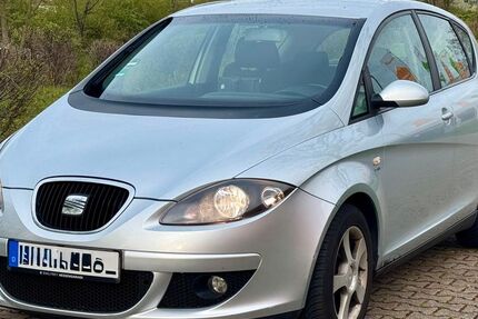 Seat Toledo 182.000 km 1.999 &euro; Dietzenbach 63128