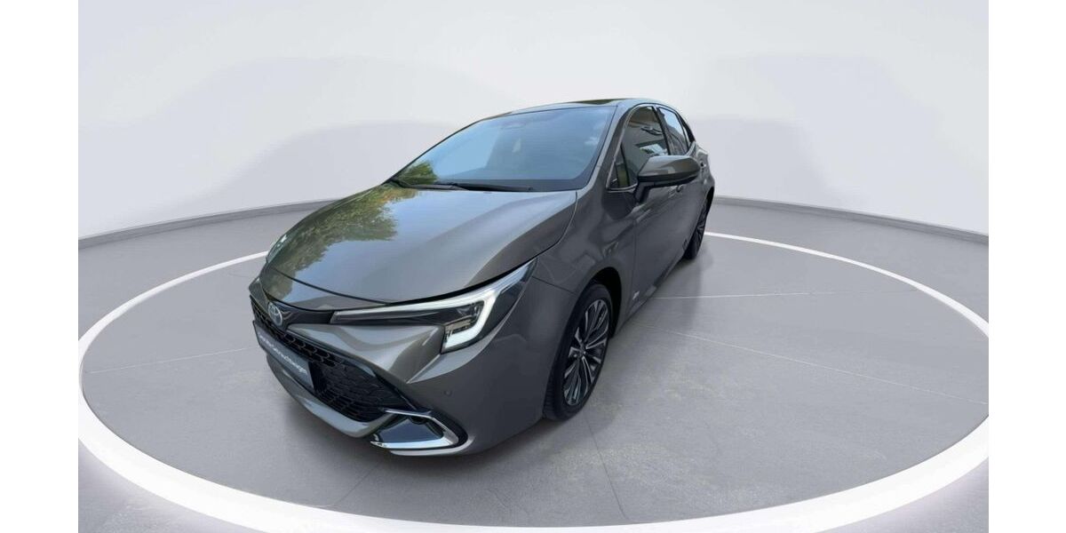 Toyota Corolla 17.118 km 28.150 &euro; Velden 84149