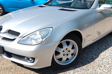 Mercedes-Benz SLK 200 131.875 km 9.990 &euro; Springe 31832