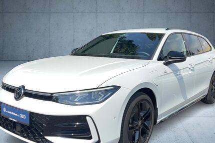 VW Passat 7.600 km 45.880 &euro; Ahlen 59229