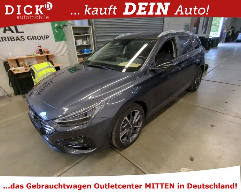 i30