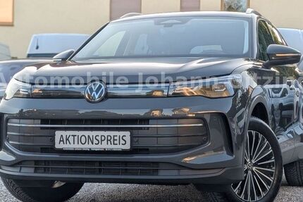 VW Tiguan 17.000 km 35.949 € Königsbrunn bei Augsburg 86343
